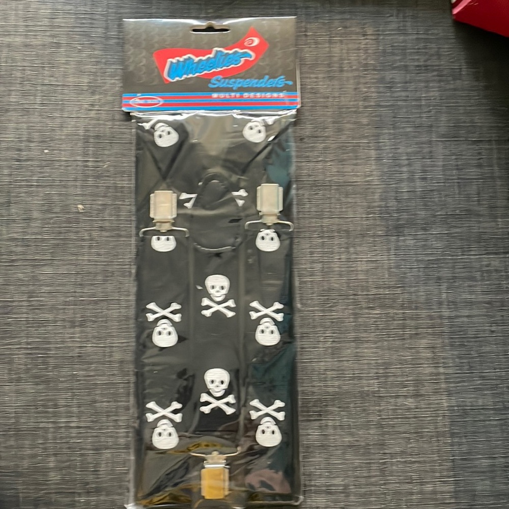 Black with Skull and Cross Bones Wheelies suspenders (one size) New in Package
